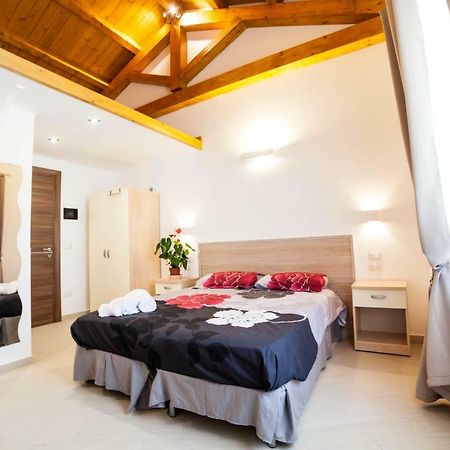 פאלרנה B&B Villa Marsico מראה חיצוני תמונה
