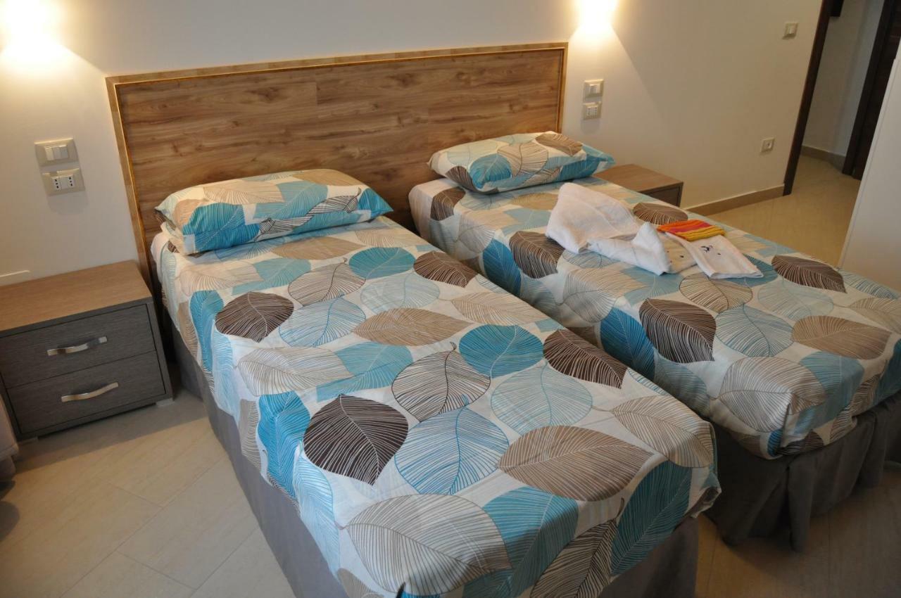 פאלרנה B&B Villa Marsico מראה חיצוני תמונה